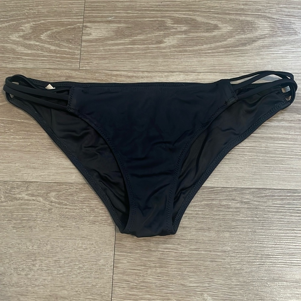 Victoria’s Secret swim black bottom